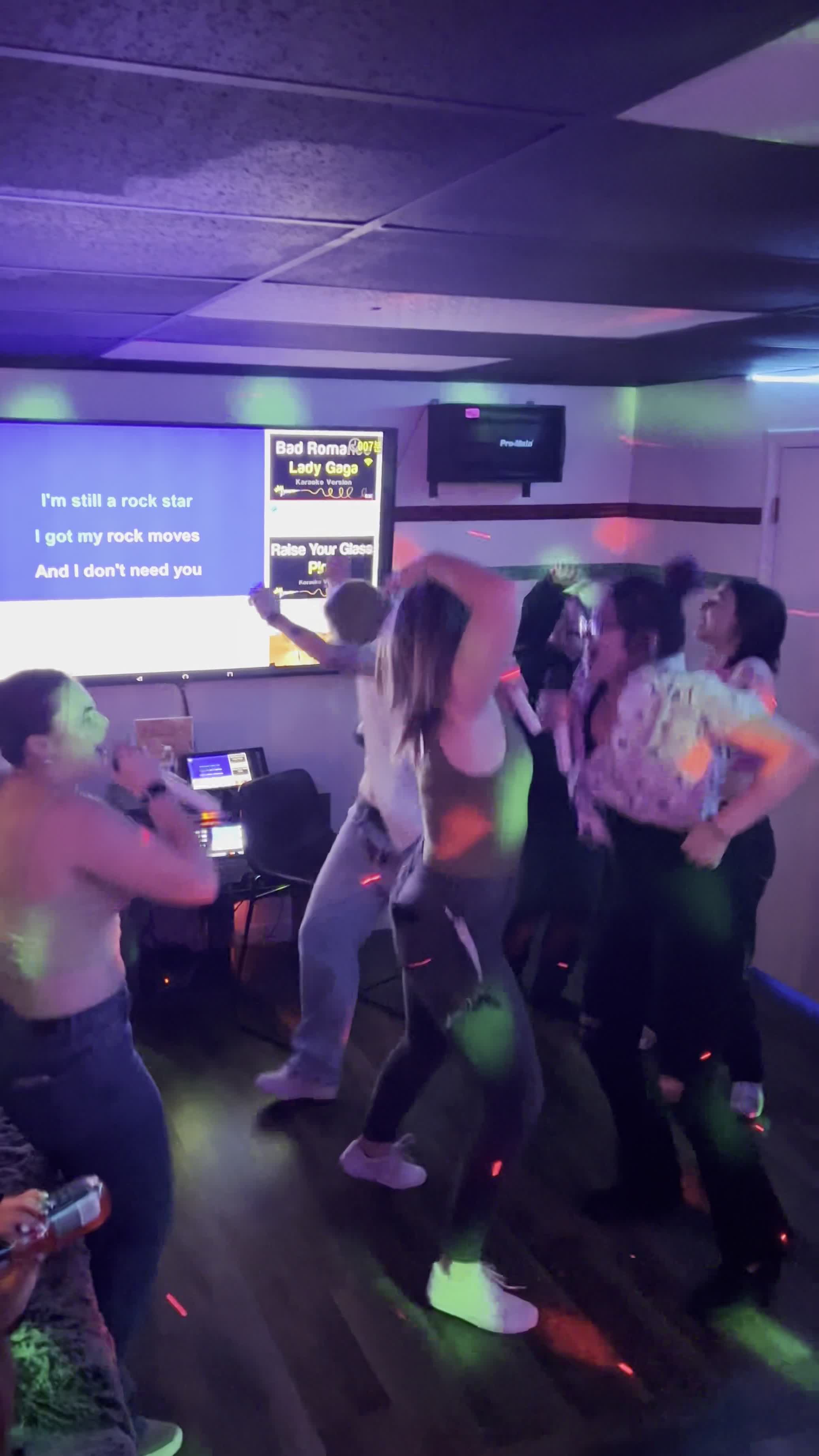 Karaoke38