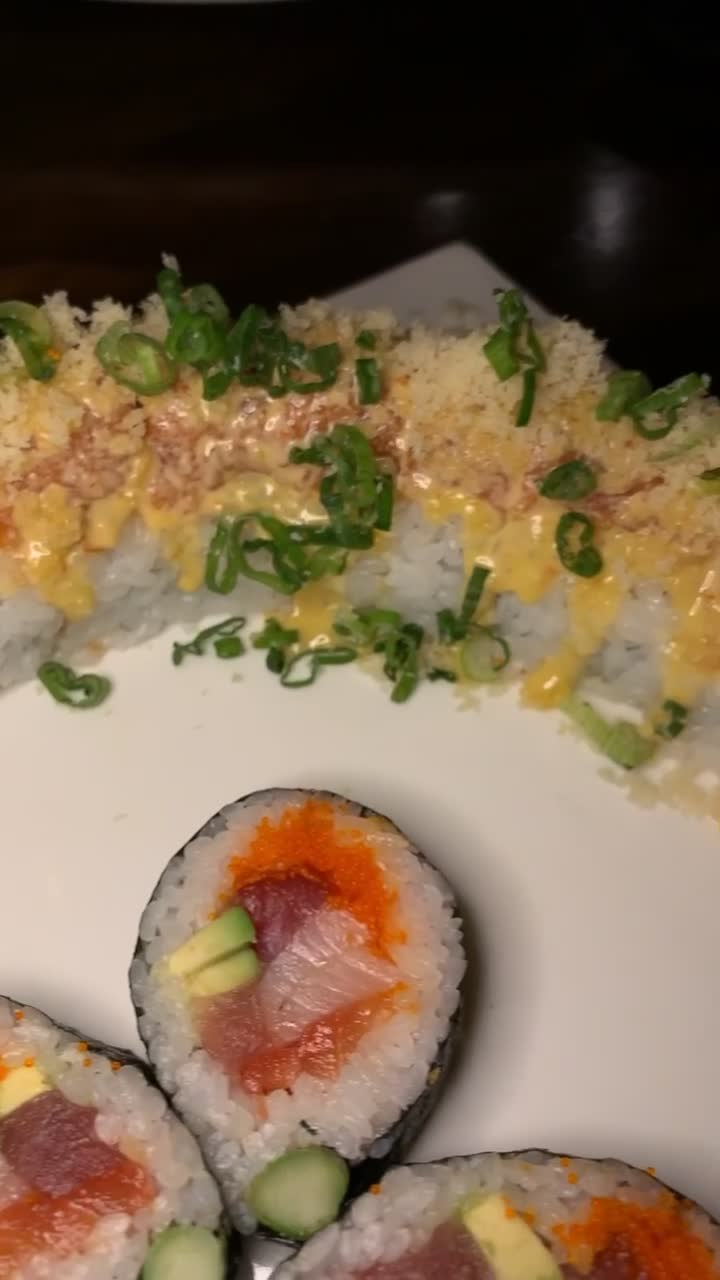 Rock-n-Sake Bar & Sushi