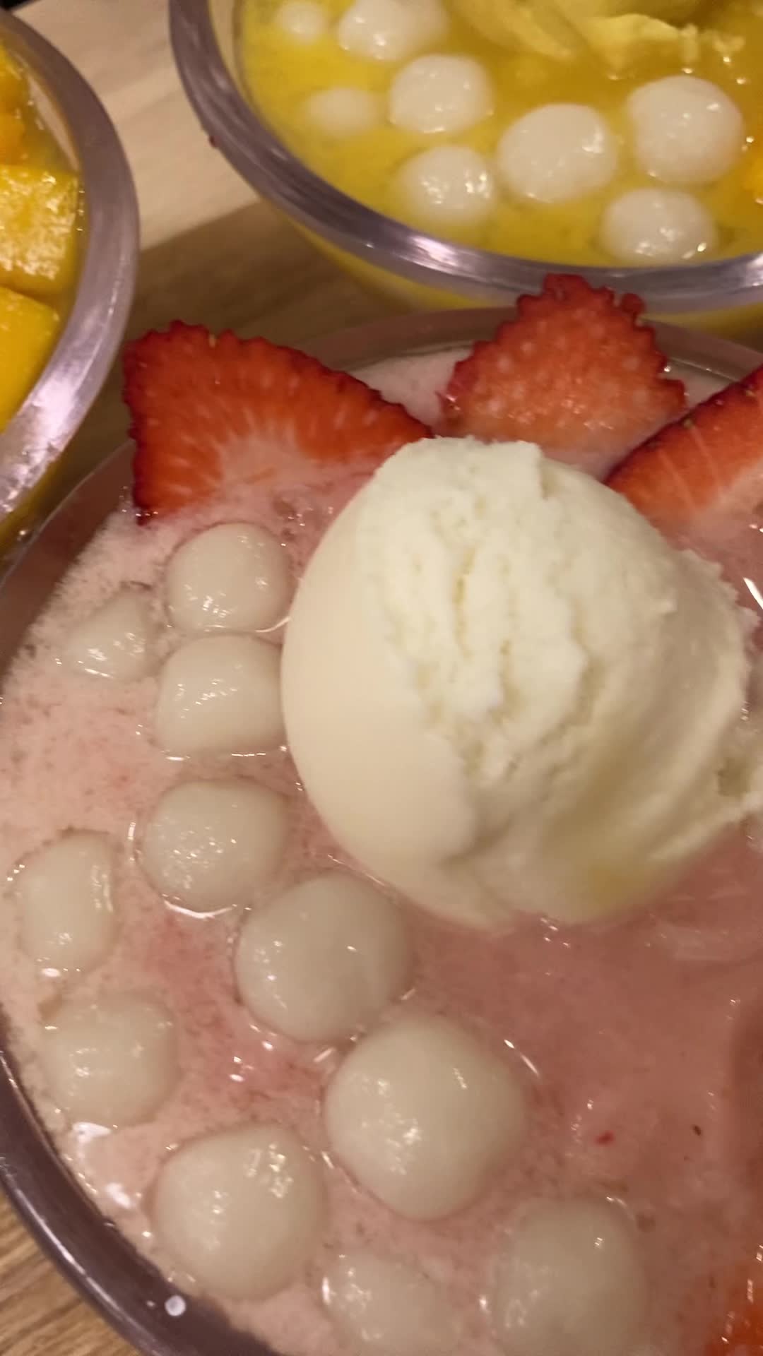 Video review of Hui Lau Shan