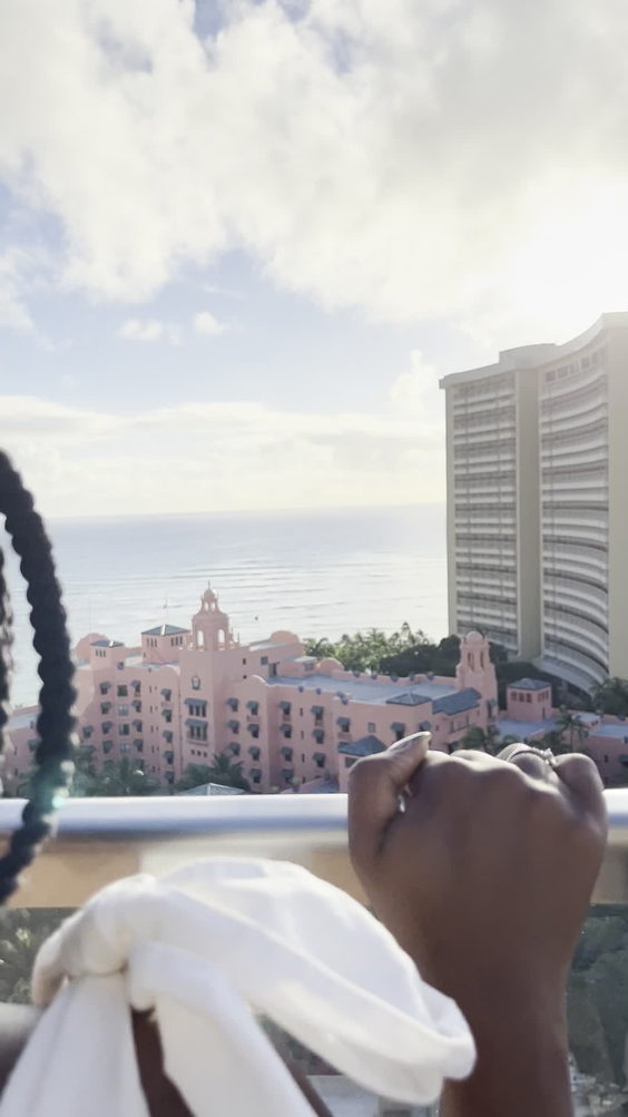 SKY Waikiki
