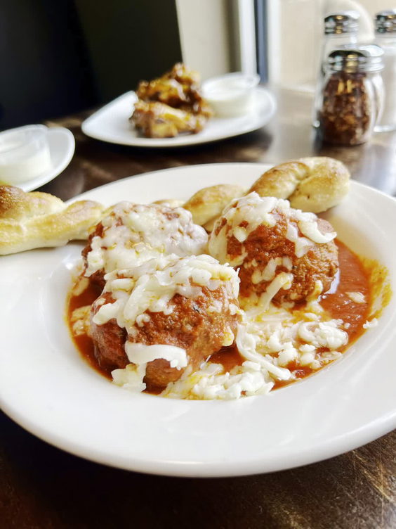 Bisonte Pizza Co.