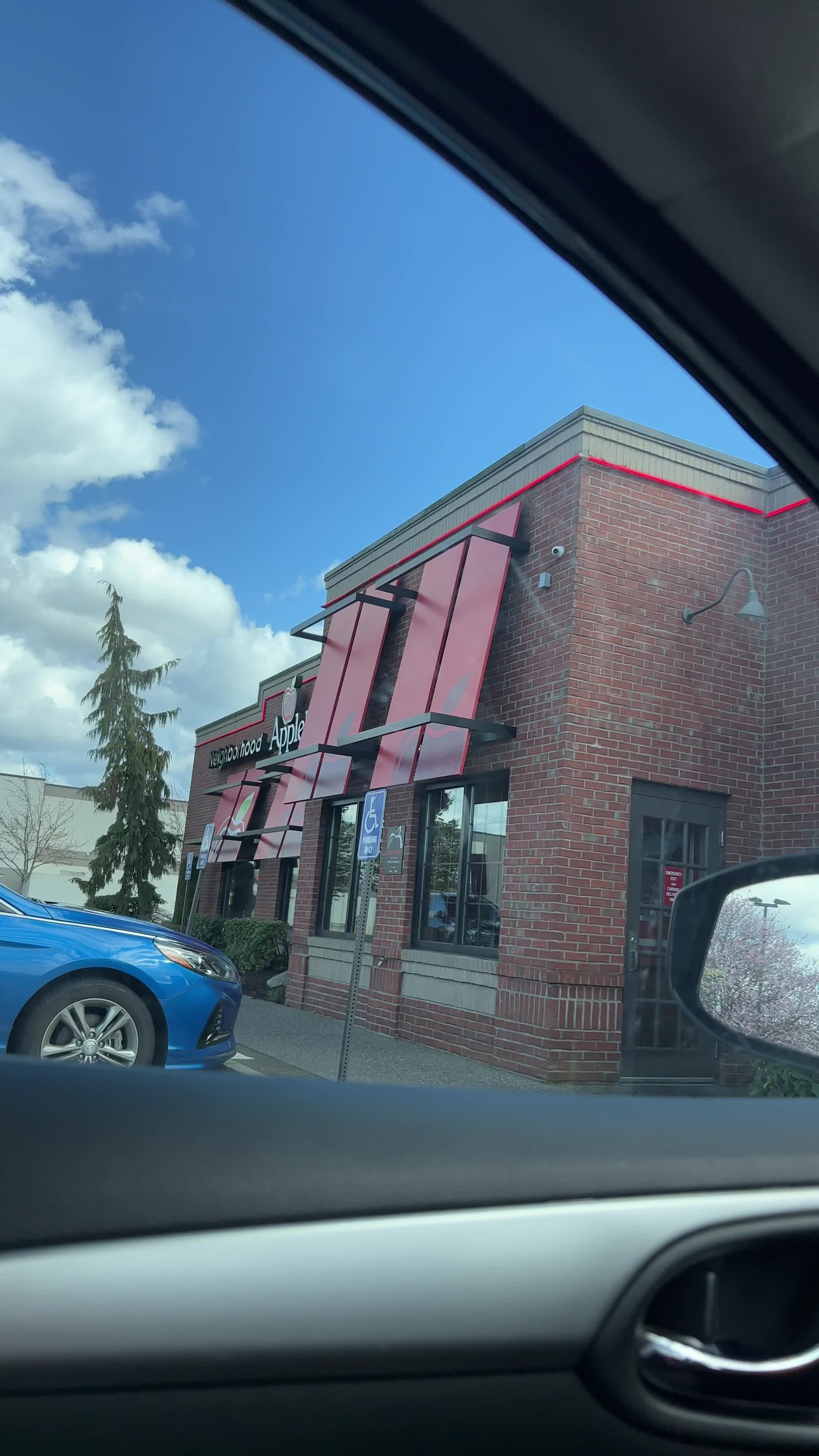 Applebee's Grill + Bar