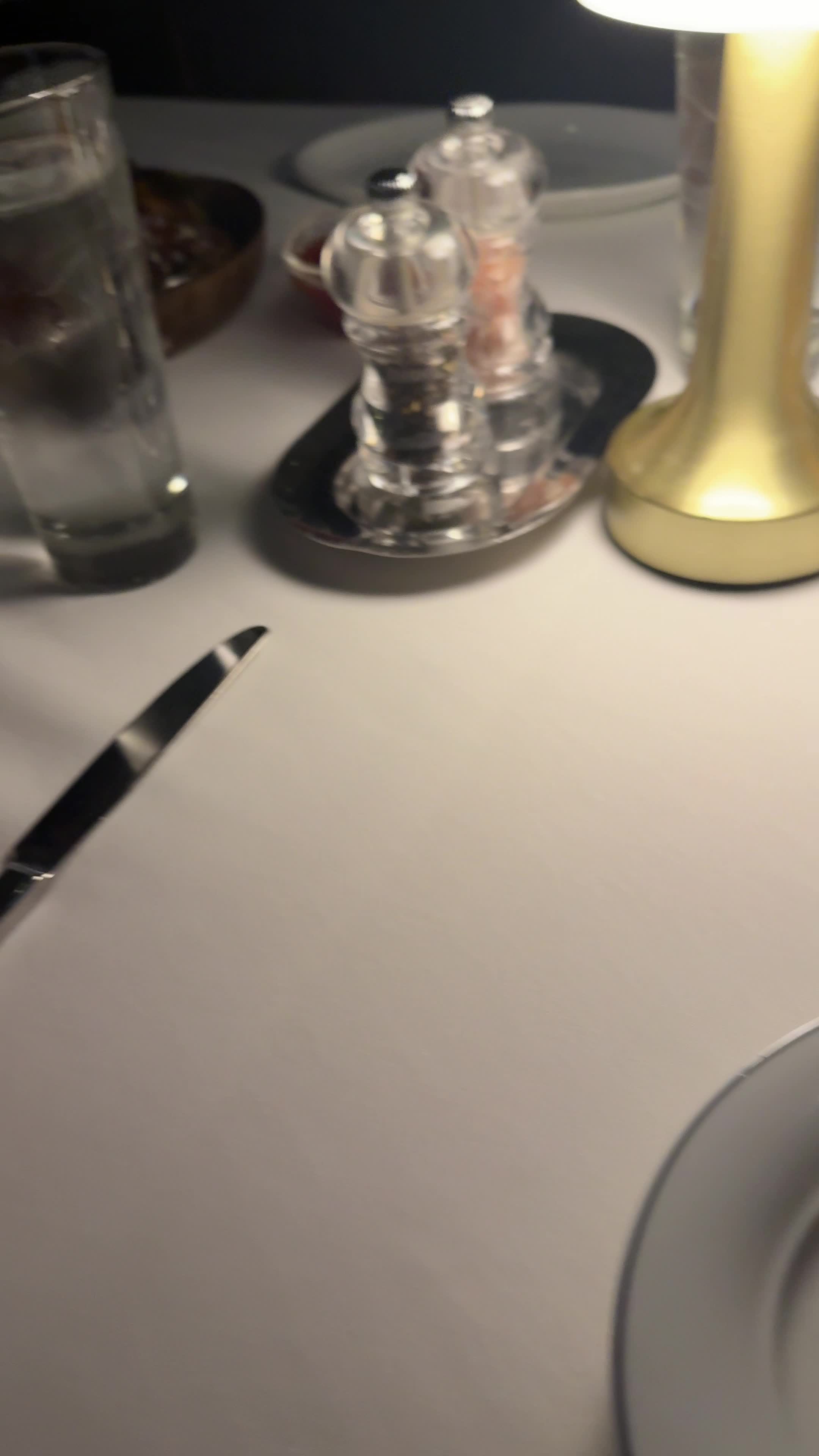 Video review of Gibsons Italia