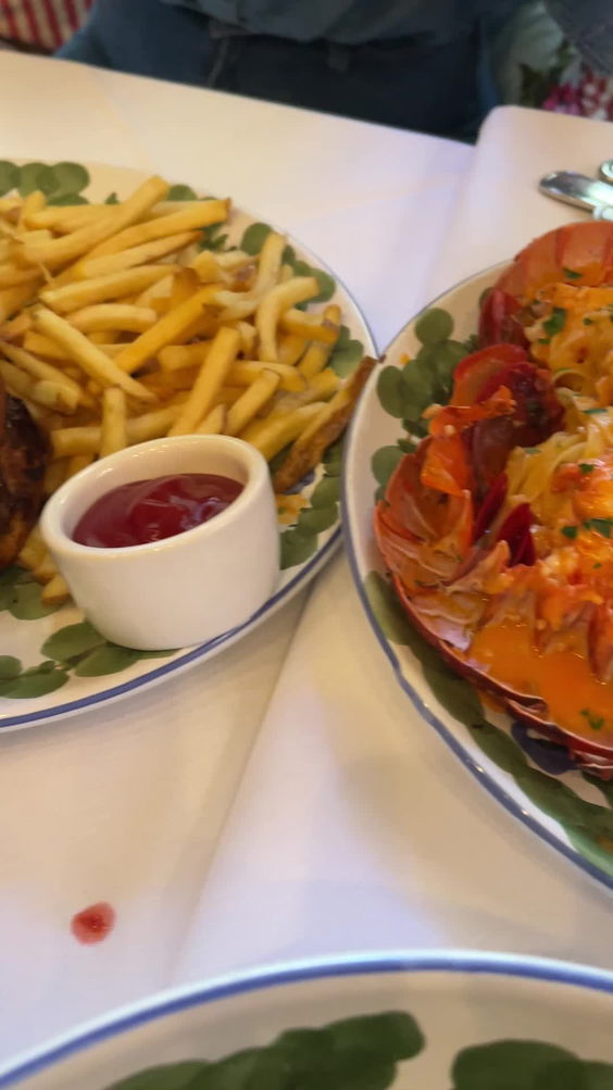 Beverly Green Ivy Restaurant- Beverly Drive