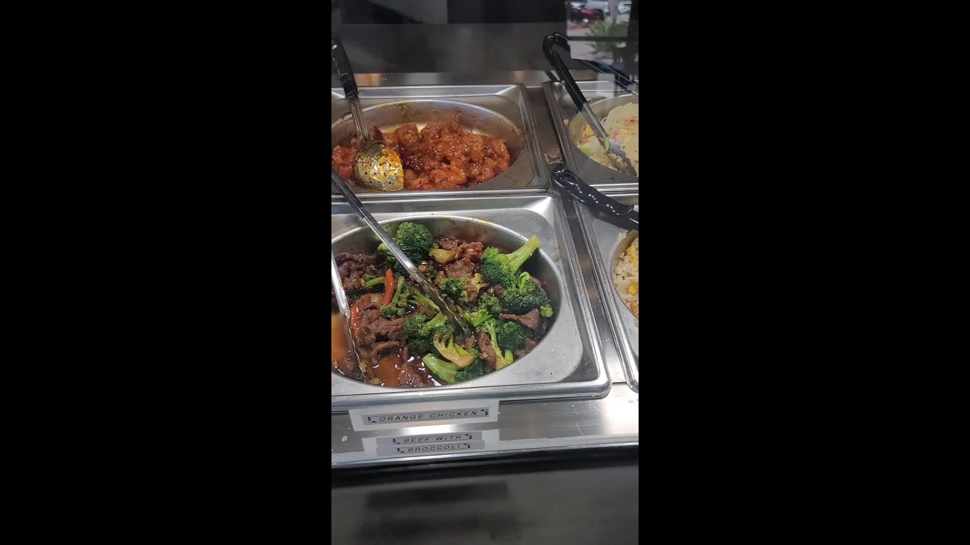 Lucky Chinese Kitchen