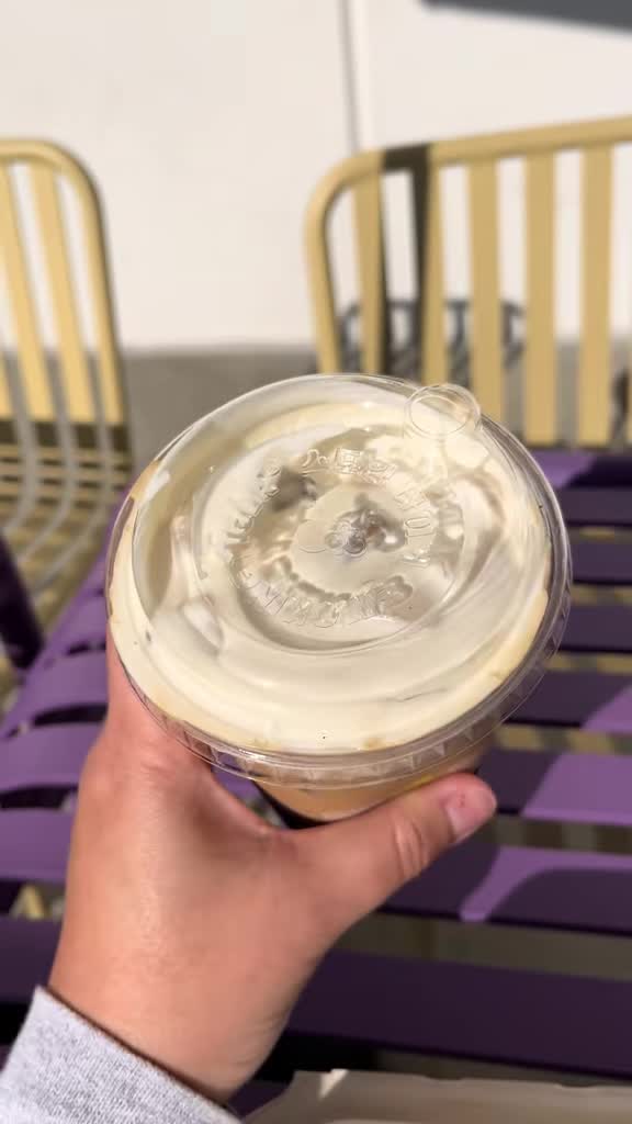 Smoking Tiger Coffee & Bread