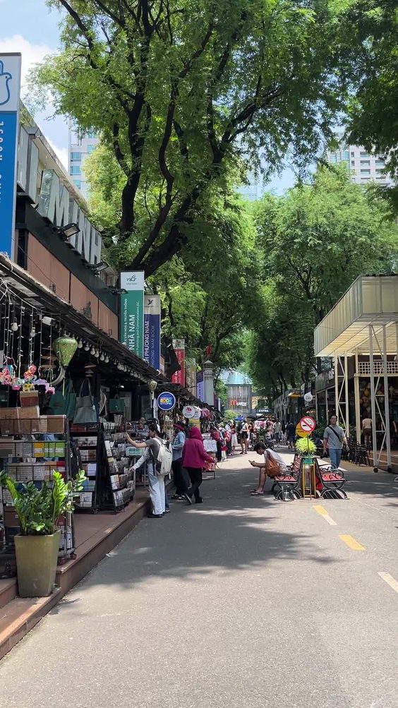 Hochiminh City Book Street