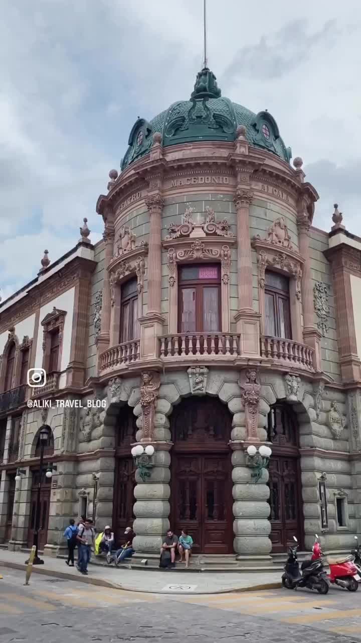 Video review of Centro Cultural Santo Domingo