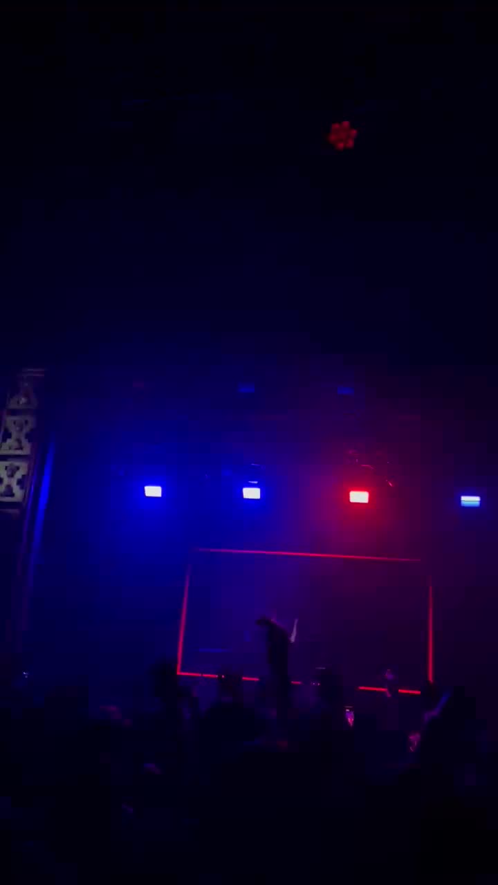 Video review of Webster Hall