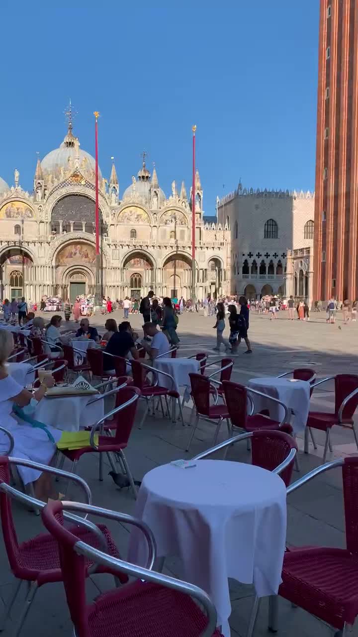 Video review of Gran Caffè Quadri