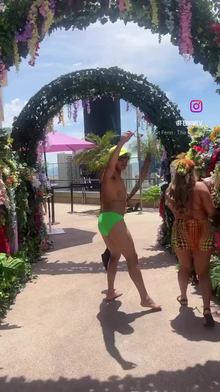 Encore Beach Club