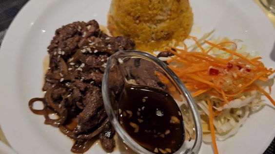 Bàwais Vietnamese Kitchen