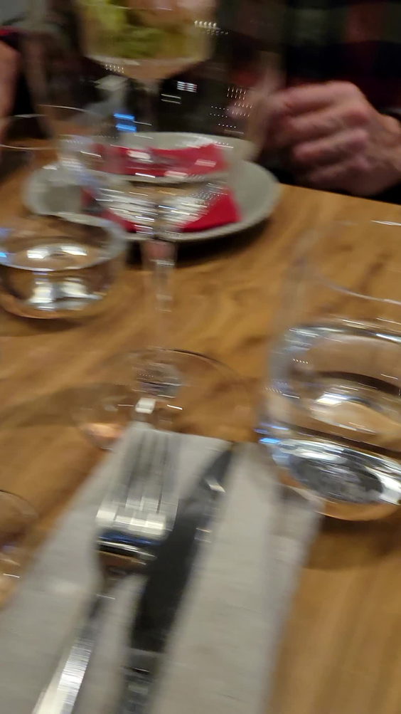 BRÚT Restaurant