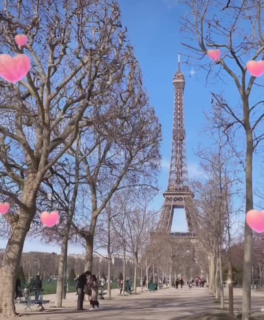 Eiffel Tower