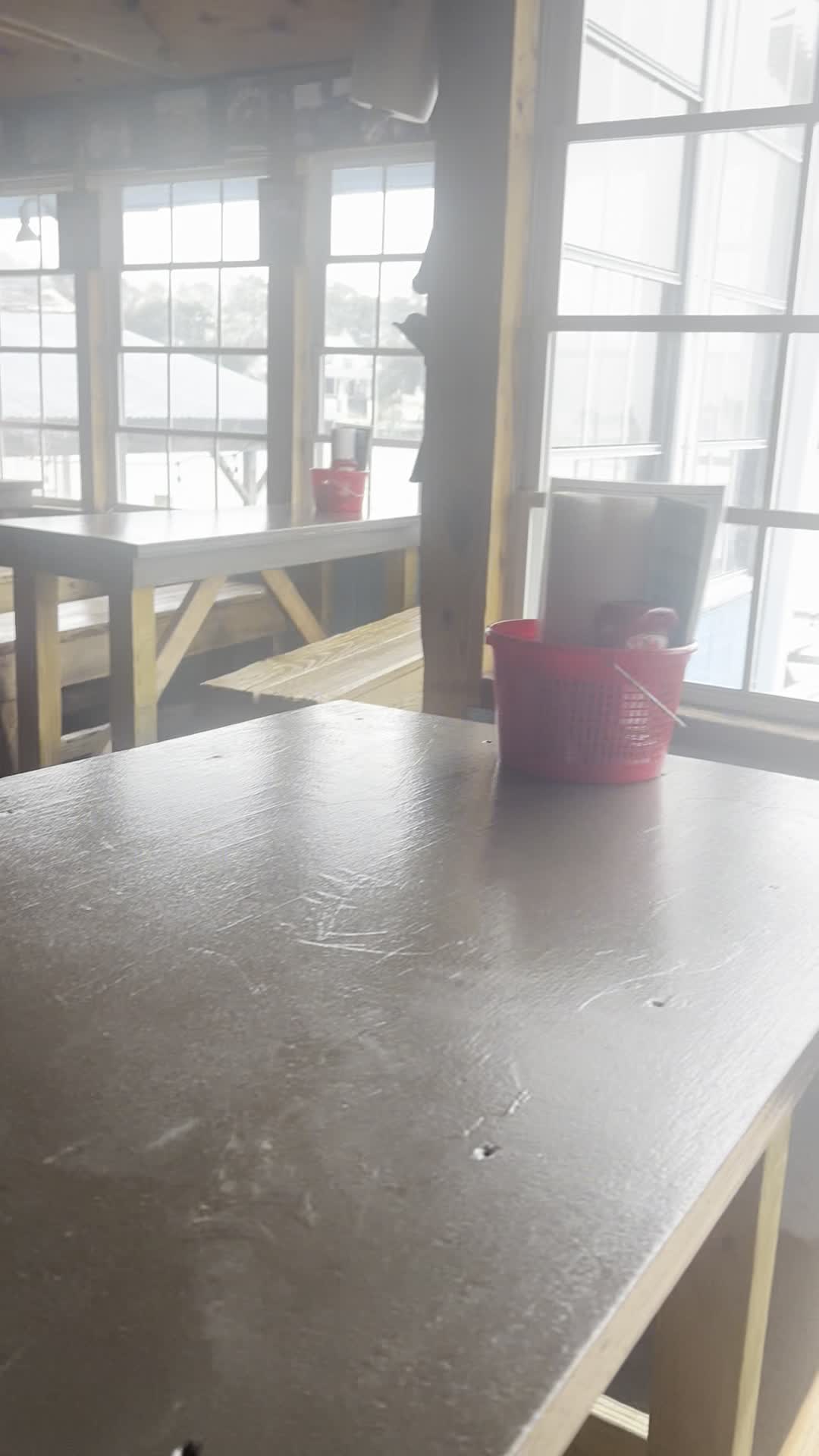 Video review of Chick's Oyster Bar