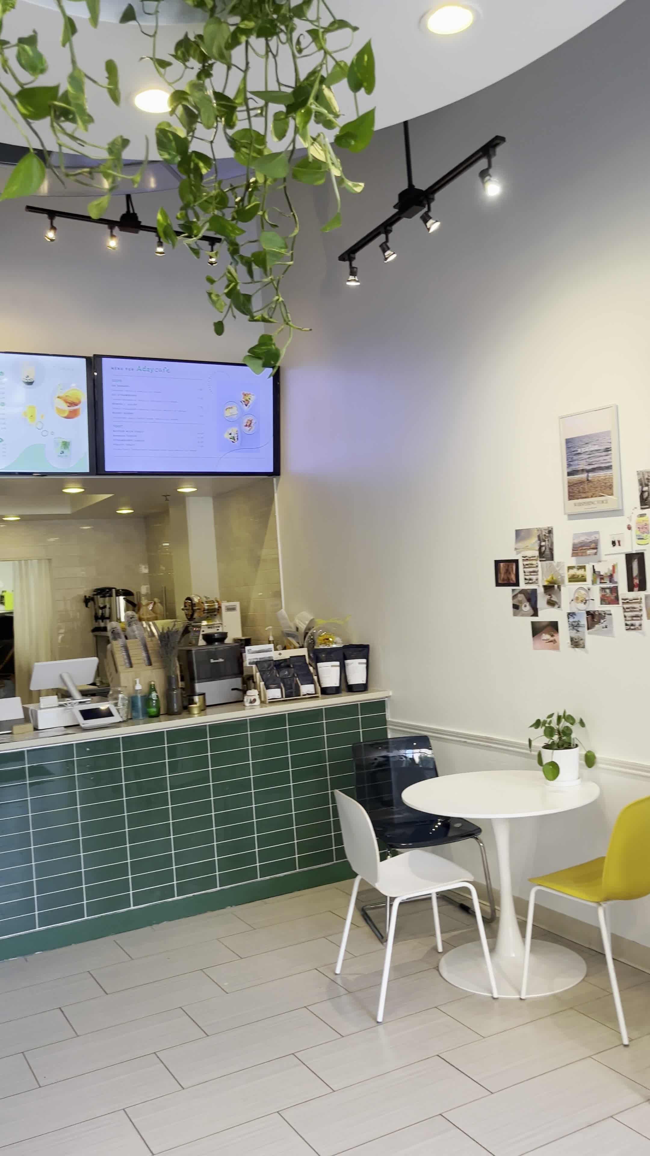 A Day Cafe