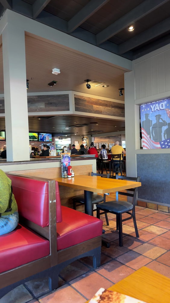 Chili's Grill & Bar