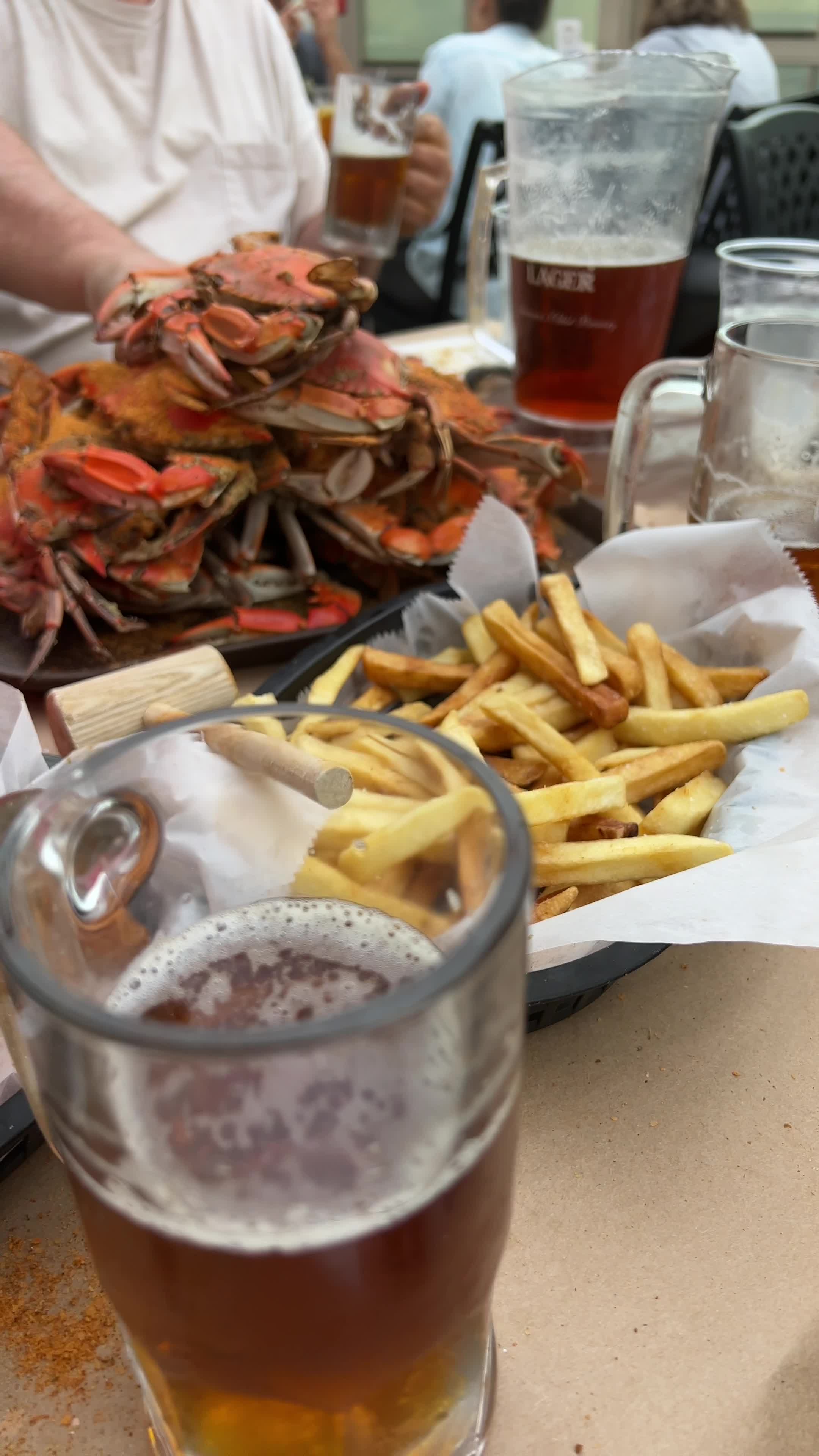 The Surfing Crab Restaurant and Bar