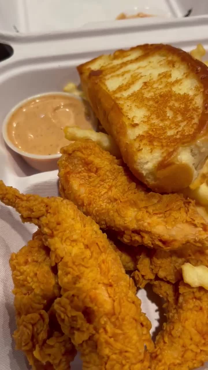 Raising Cane's Chicken Fingers