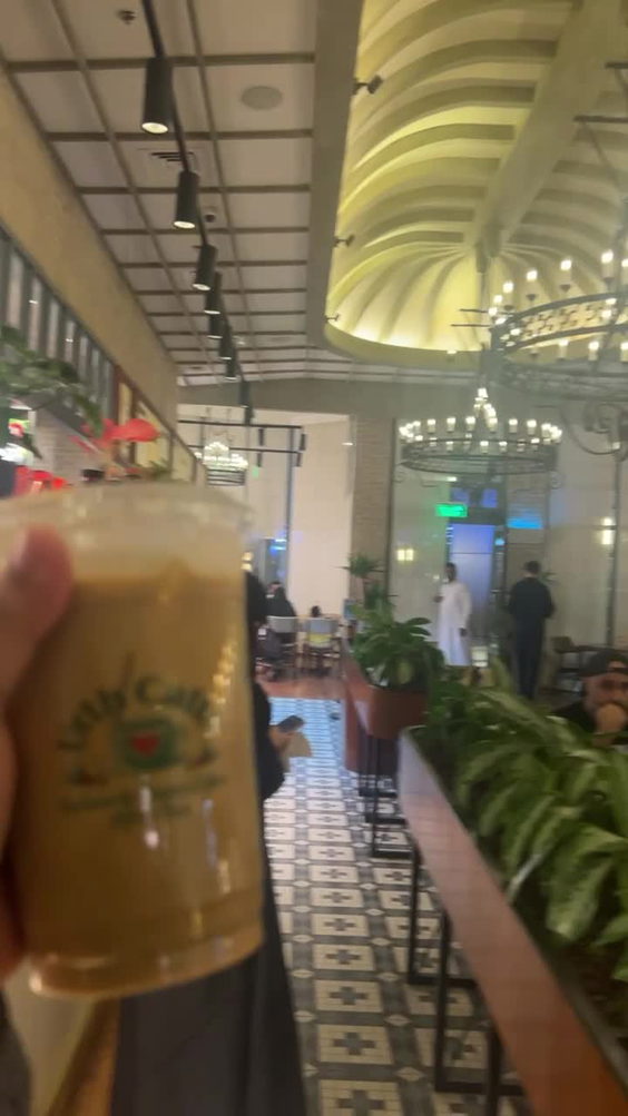 Urth Cafe