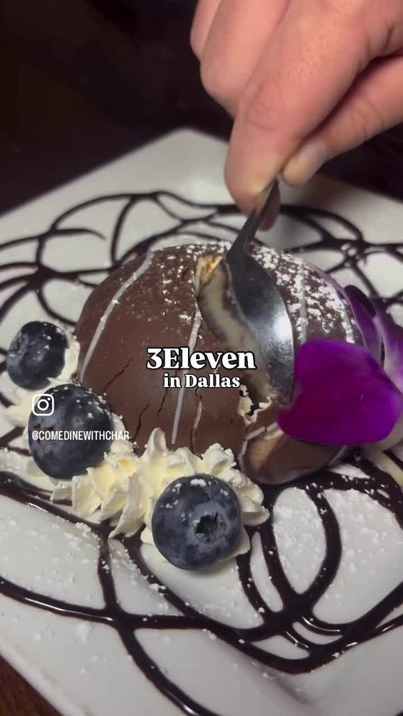 3 Eleven Kitchen & Cocktails