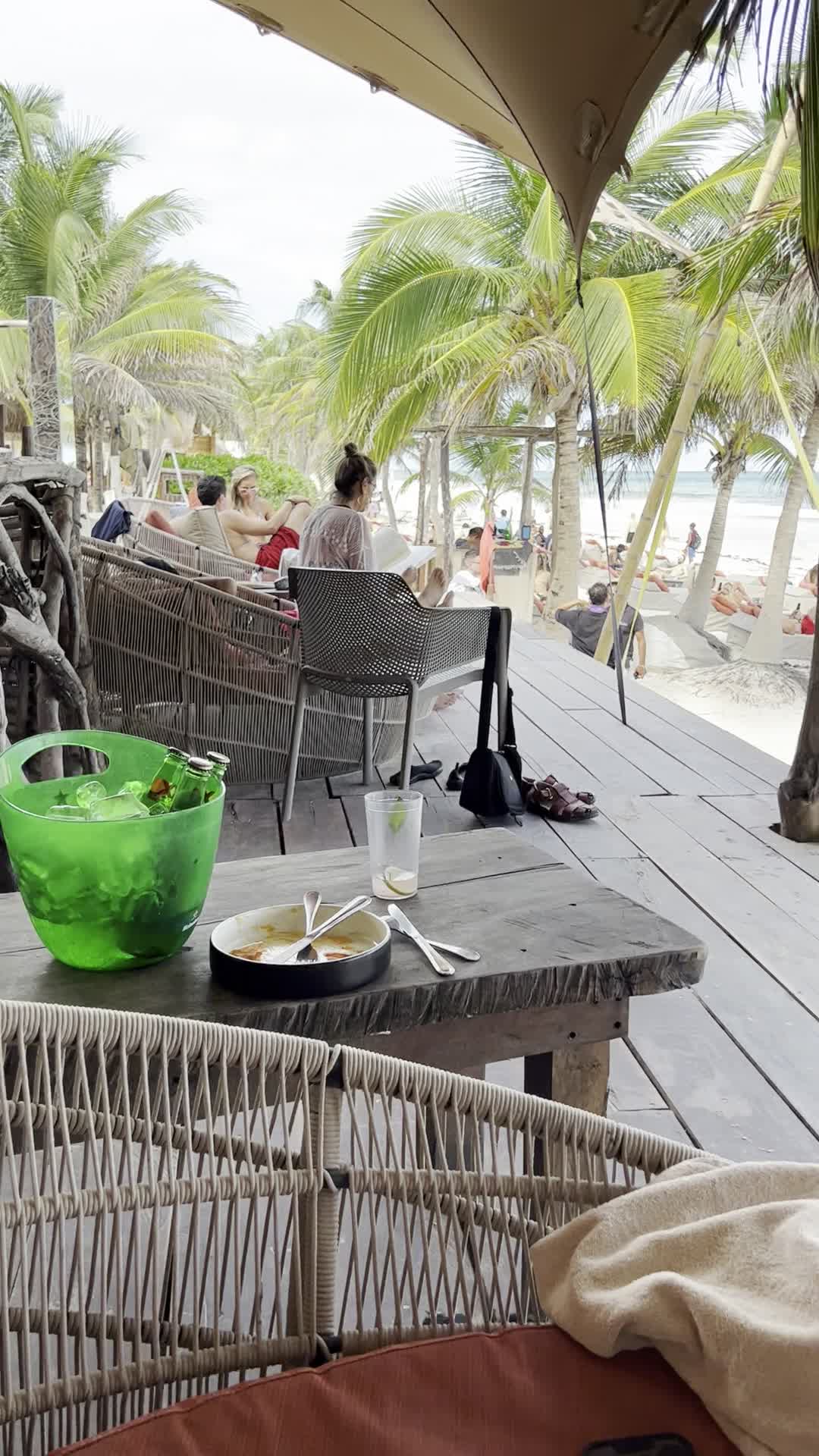Mia Restaurant & Beach Club