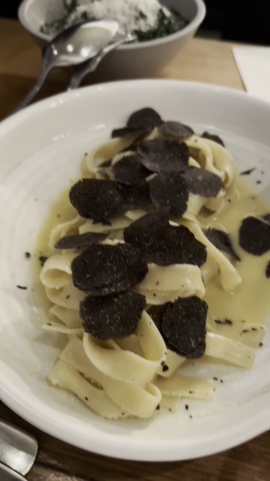 Video review of Osteria Ilaria