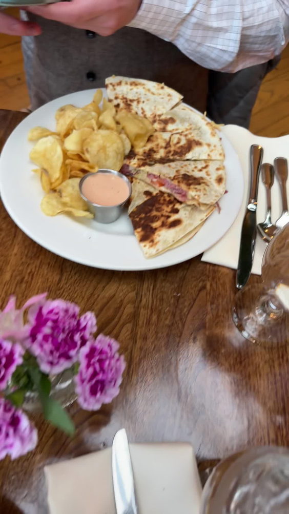 Phoebe's Restaurant and Coffee Lounge