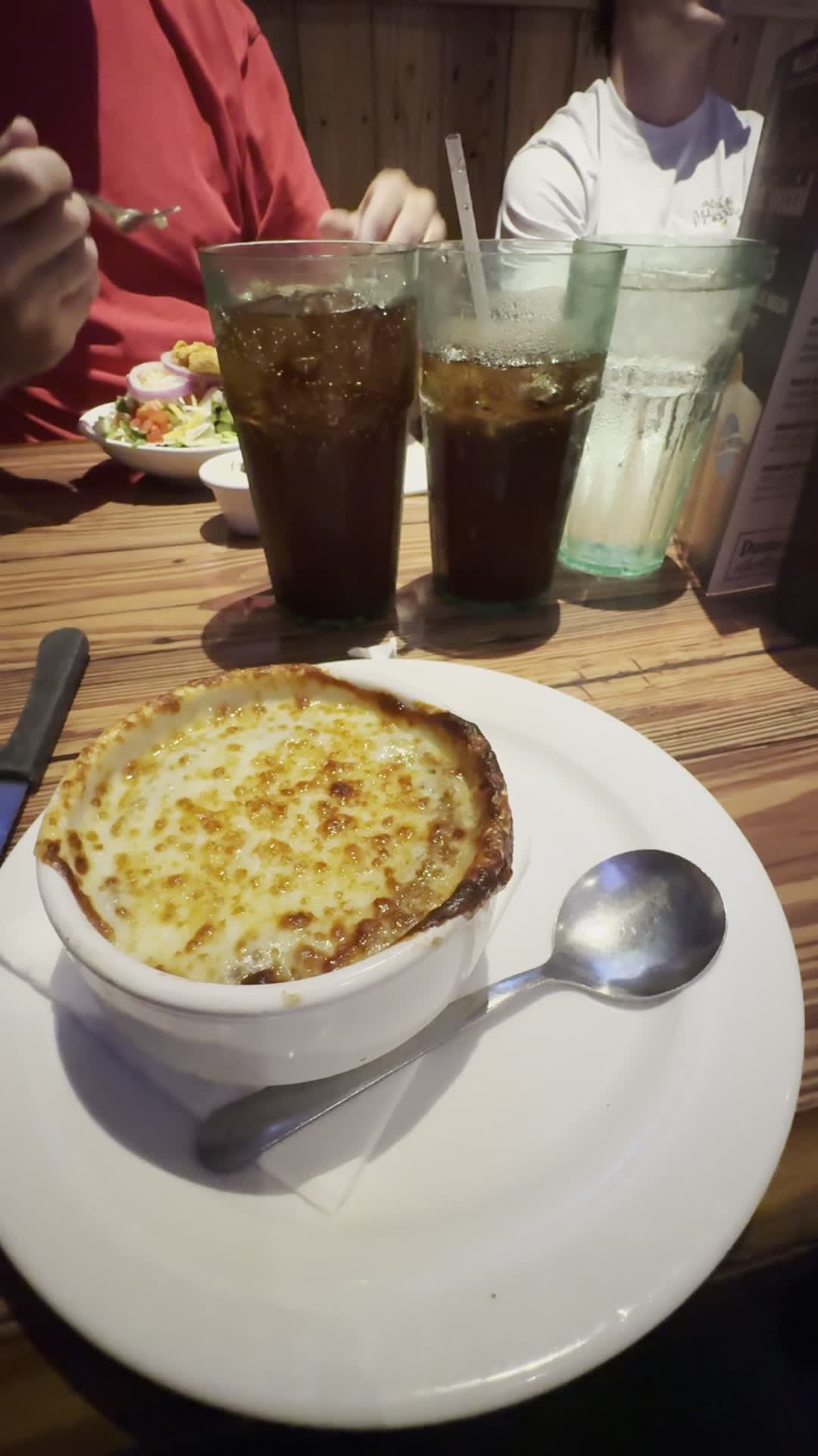 Video review of Miller's Ale House - Orlando Kirkman