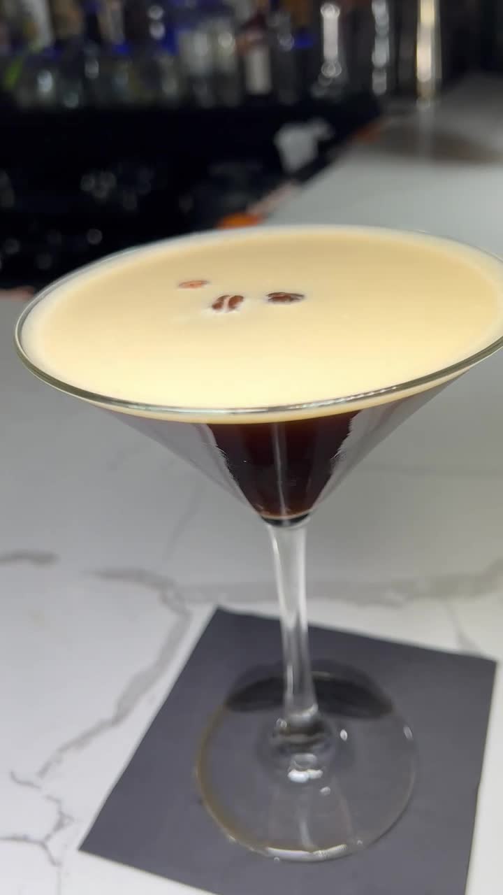 Avenue Social Kitchen & Cocktails