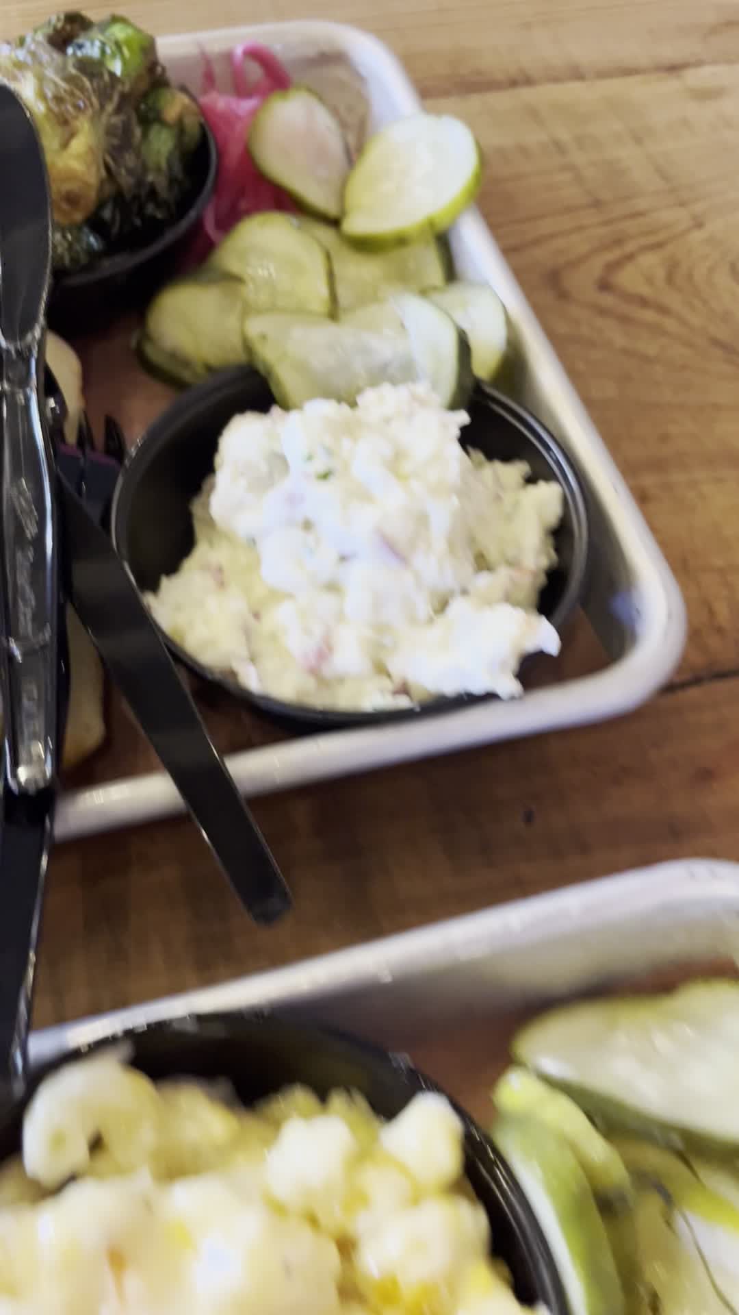 Video review of Truth BBQ
