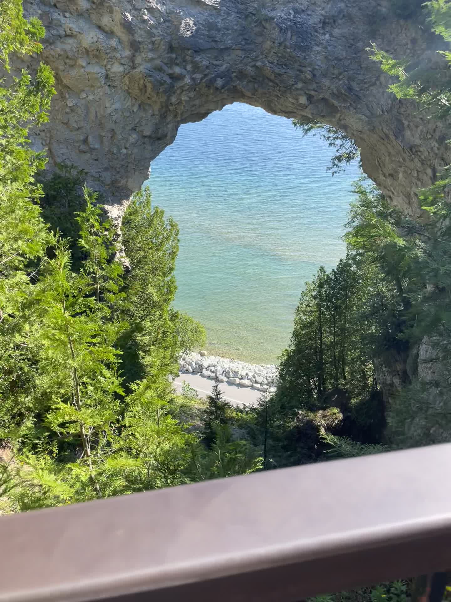 Video review of Arch Rock