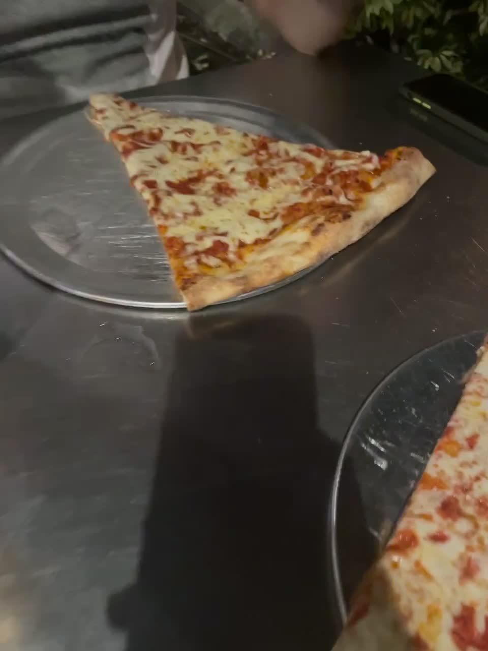 Video review of Lazy Moon Pizza