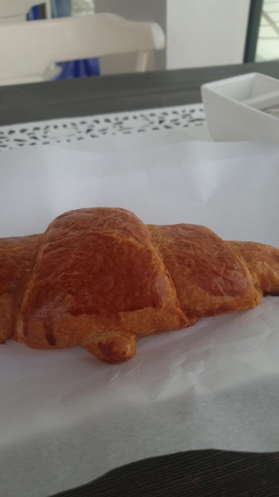Le Croissant Shop