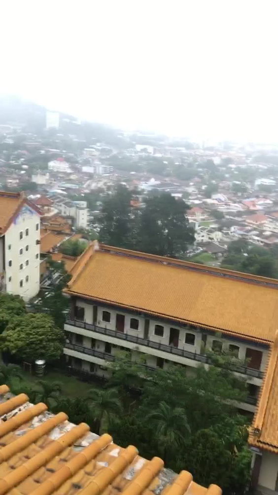 Kek Lok Si Temple (極樂寺)