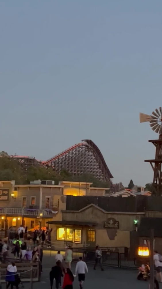 Knott's Berry Farm