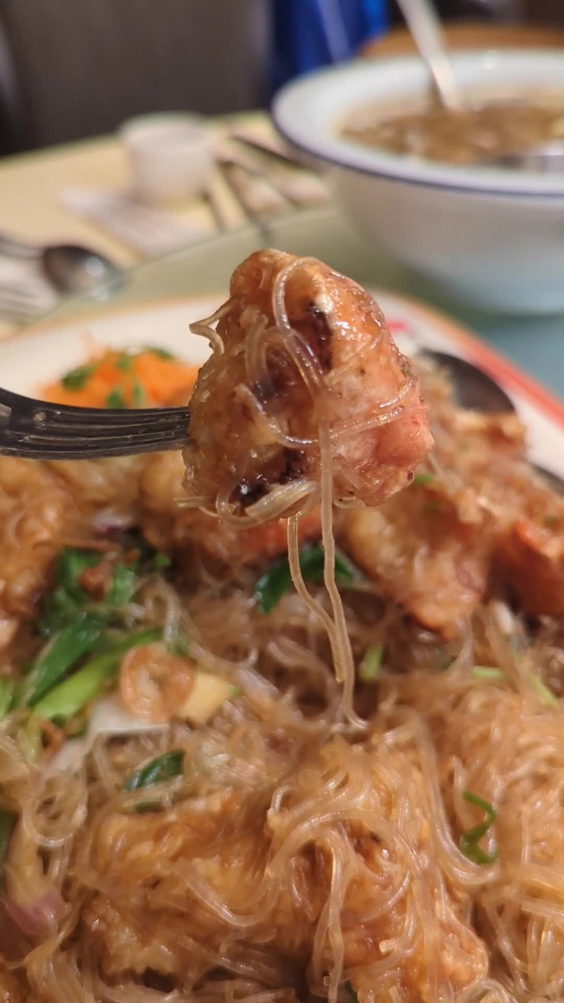 New Mandarin Seafood Restaurant