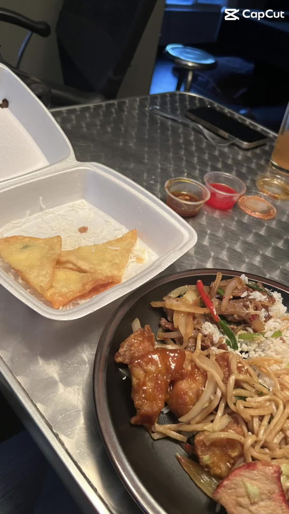 Lotus 8 Asian Cuisine