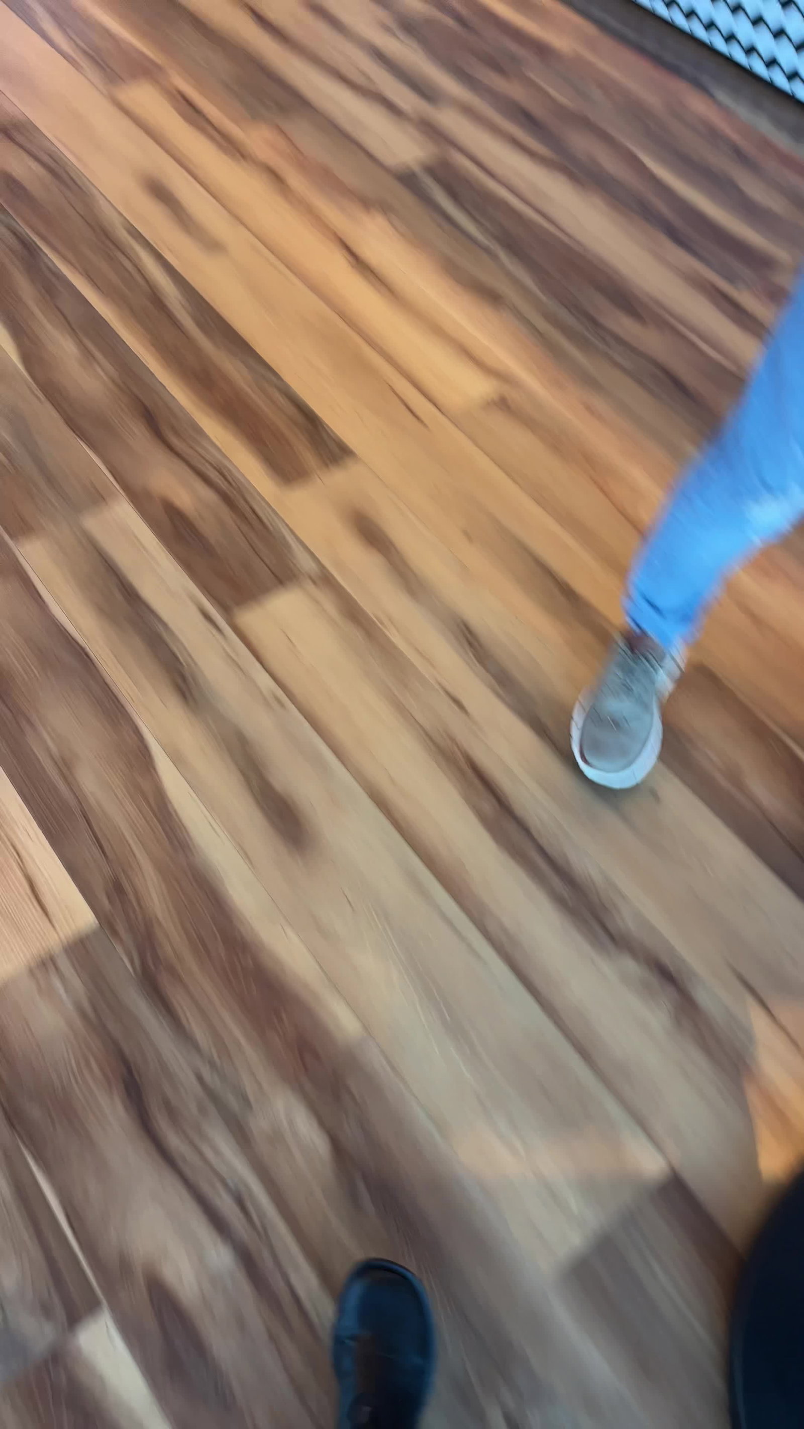 Video review of Rocambolesc Usa