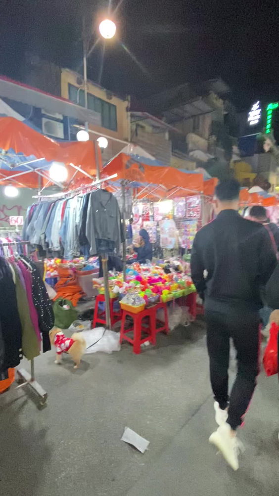 Weekend market