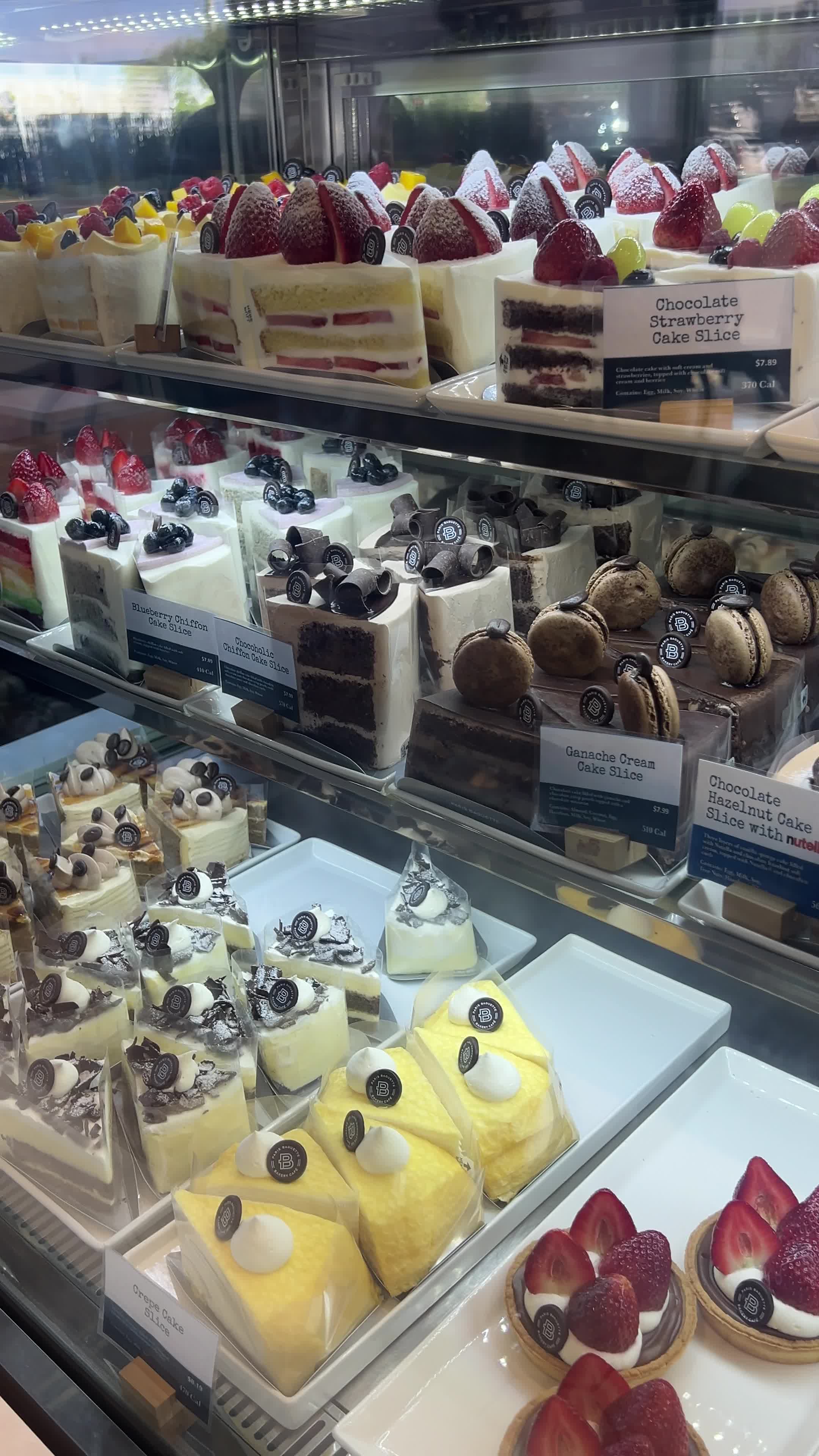 Video review of Paris Baguette