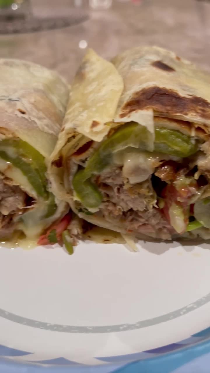 Video review of Chuy's Taco Shop