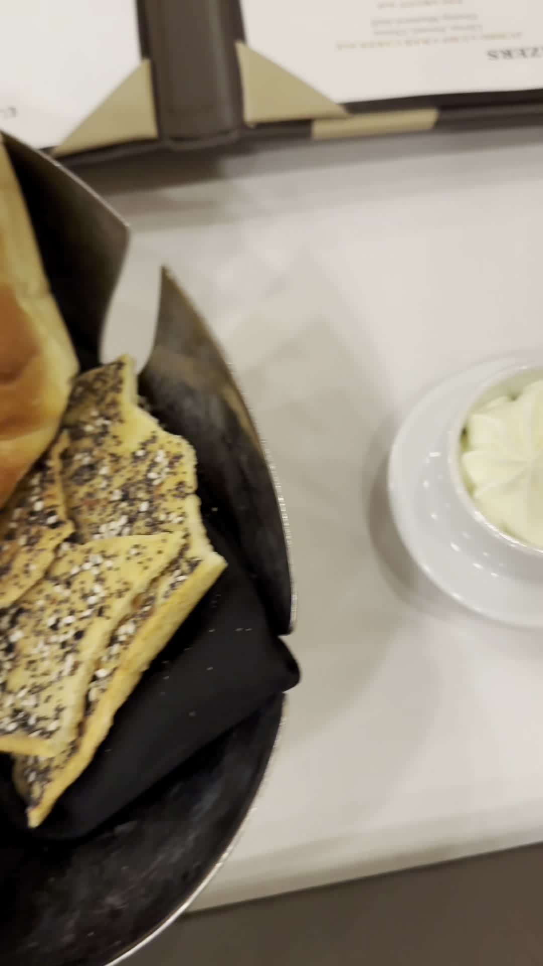 Council Oak Steaks & Seafood