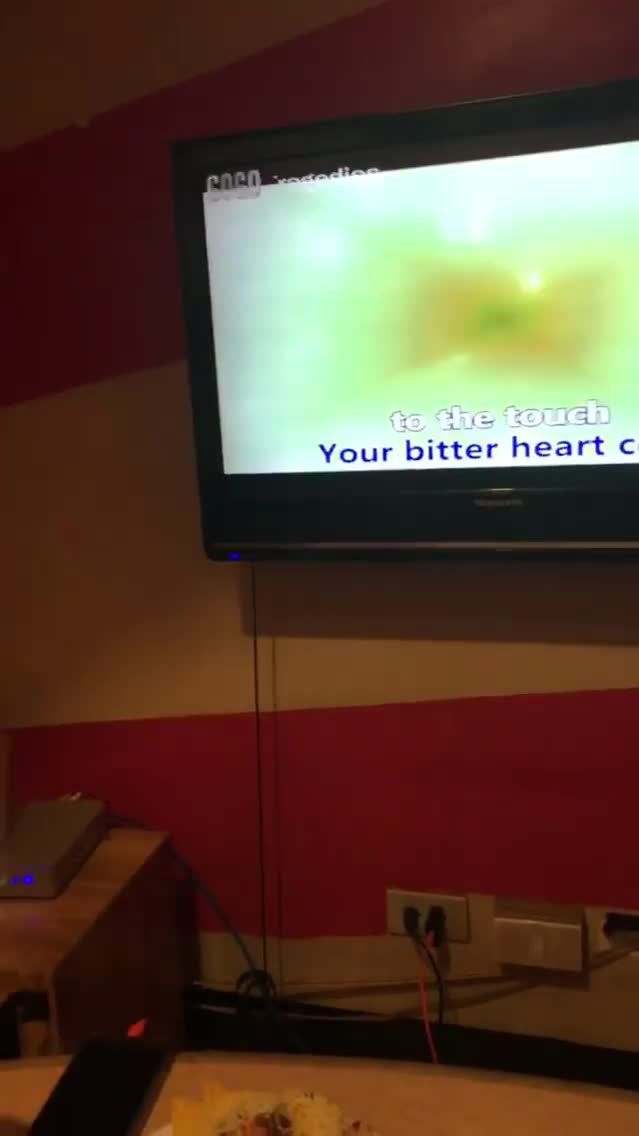 Video review of Karaoke Republic