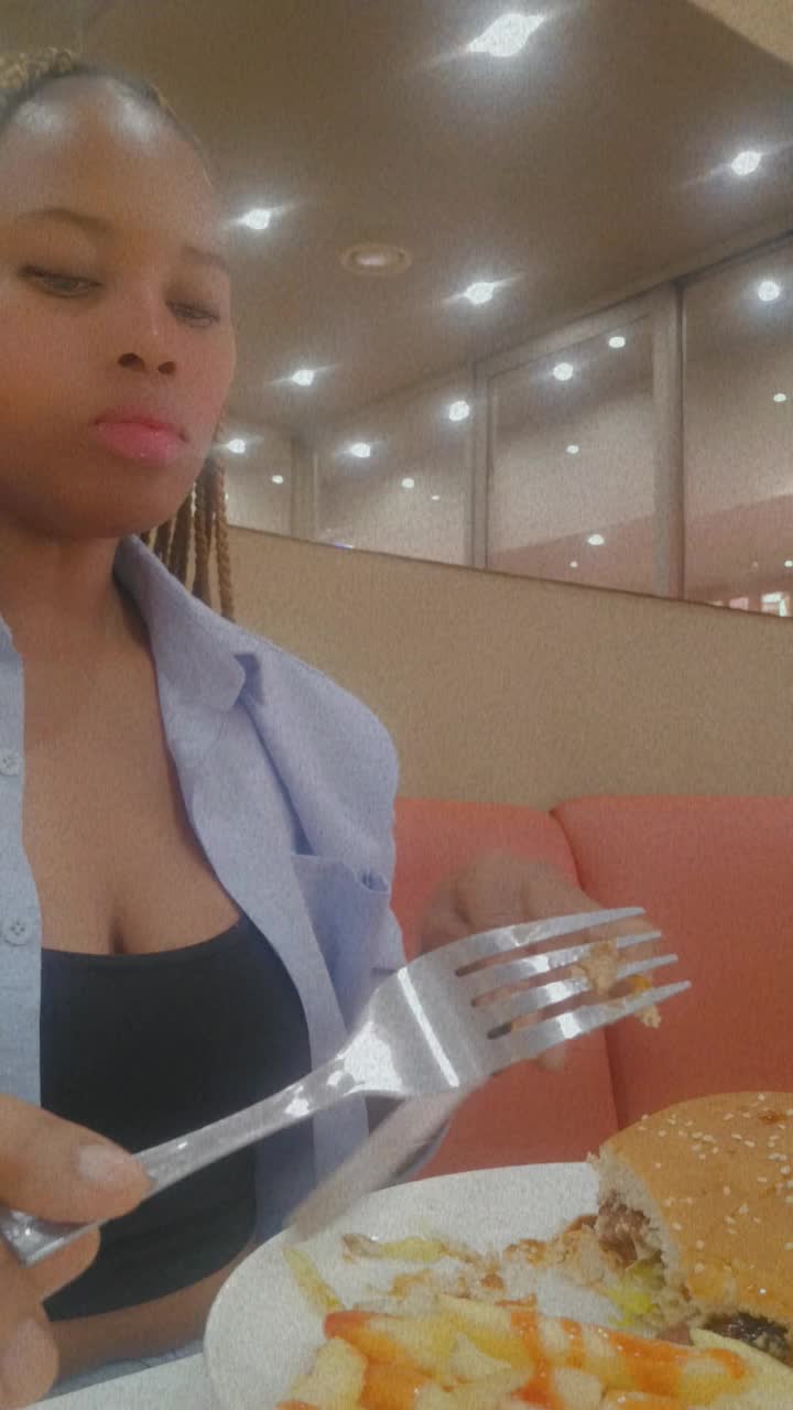 Campus square wimpy