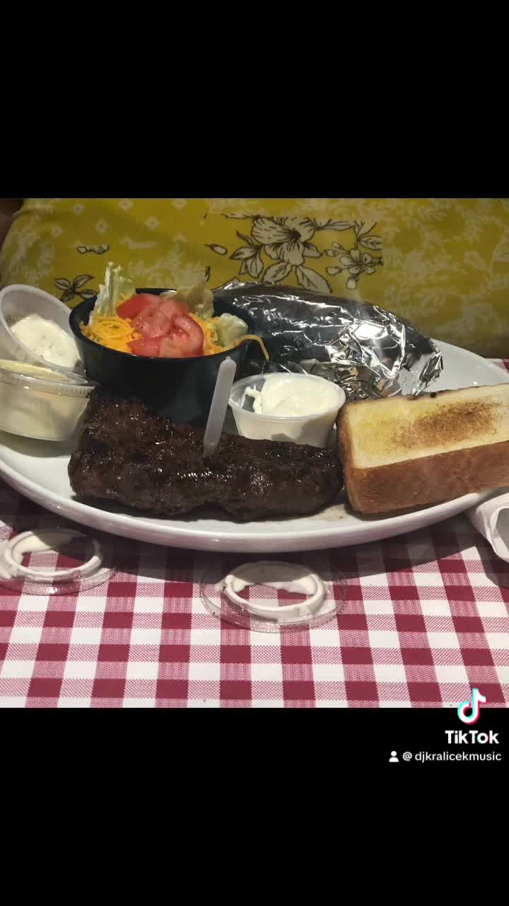 T-Bones Steakhouse & Grill