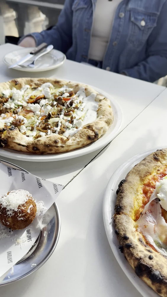 Santoni Pizza and Bar