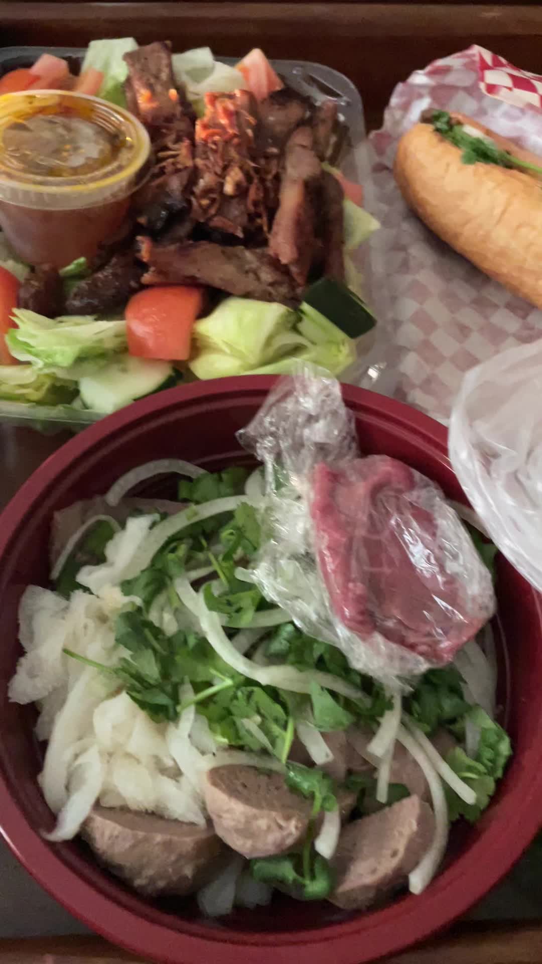 Video review of Pho Ton 1