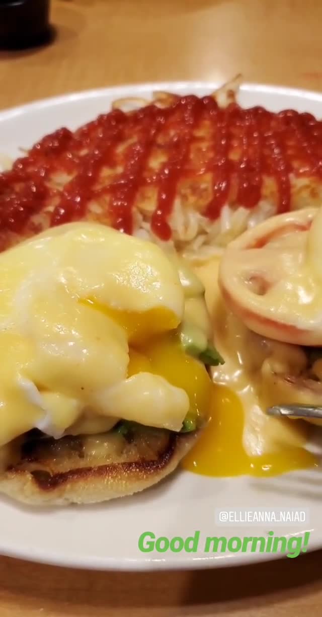 Shari's Cafe and Pies