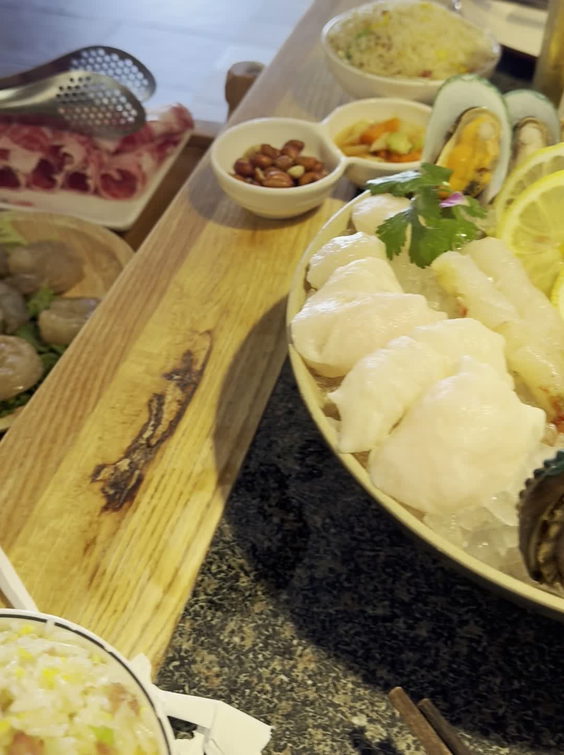 Szechuan Mansion Hotpot